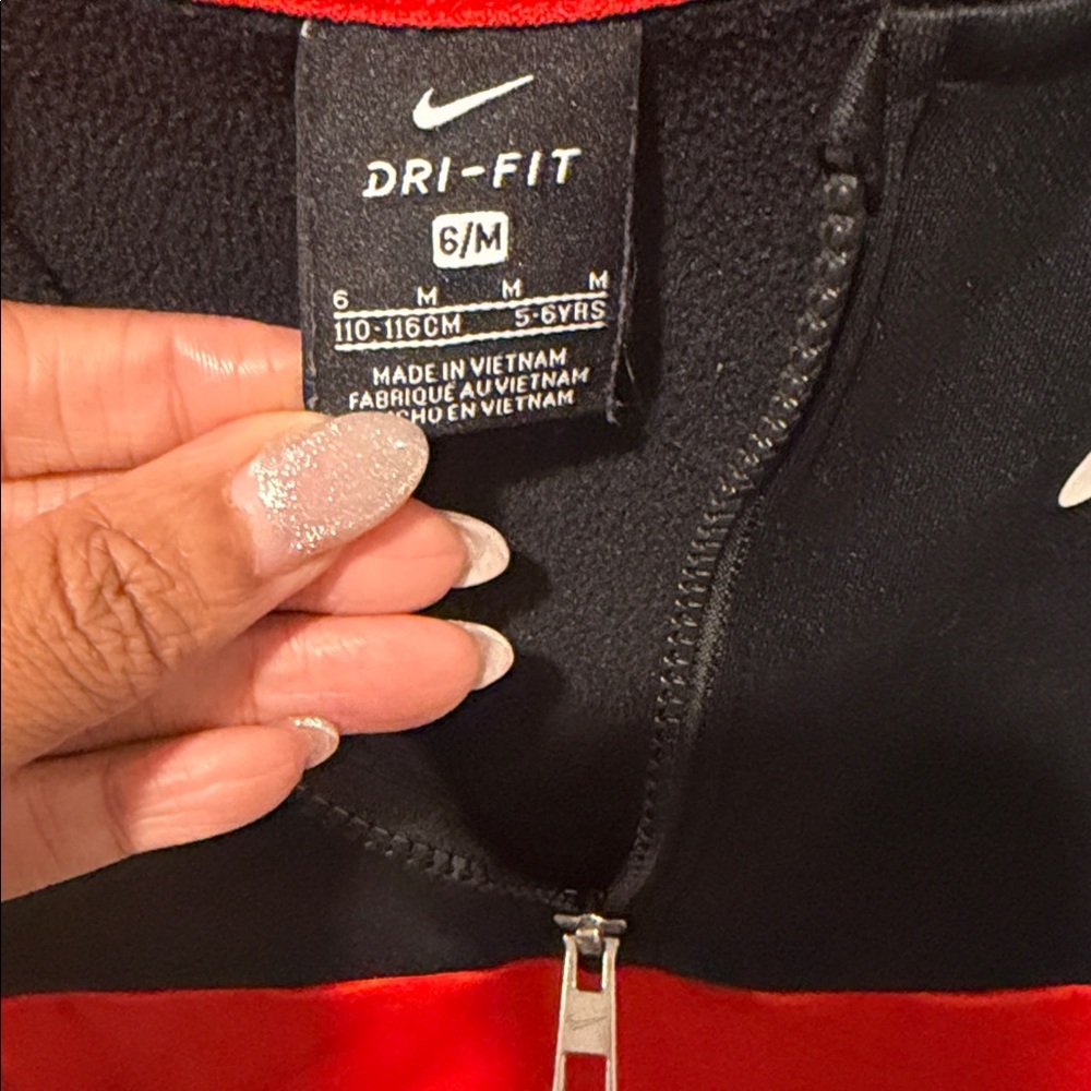 Nike Kids Black and Red Hoodie - Picture 3 of 5